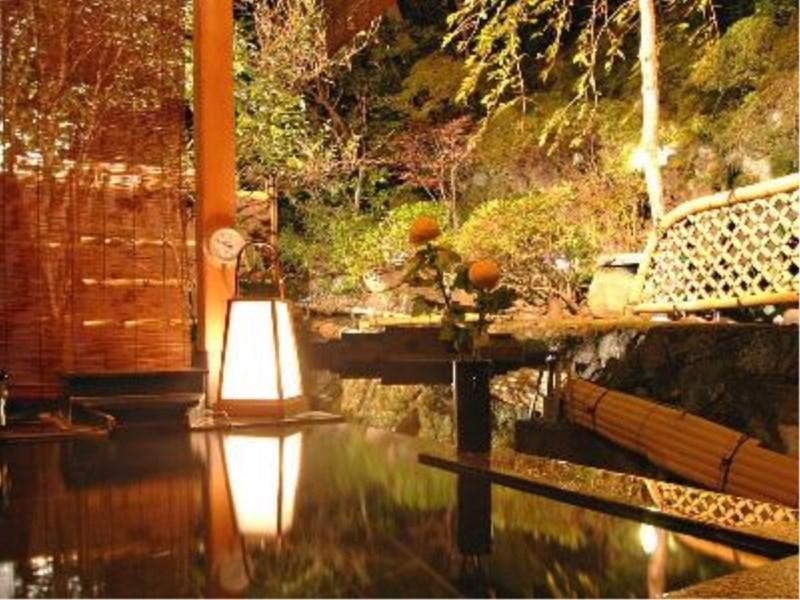 Yugawara Onsen Ryokan Uohan מראה חיצוני תמונה