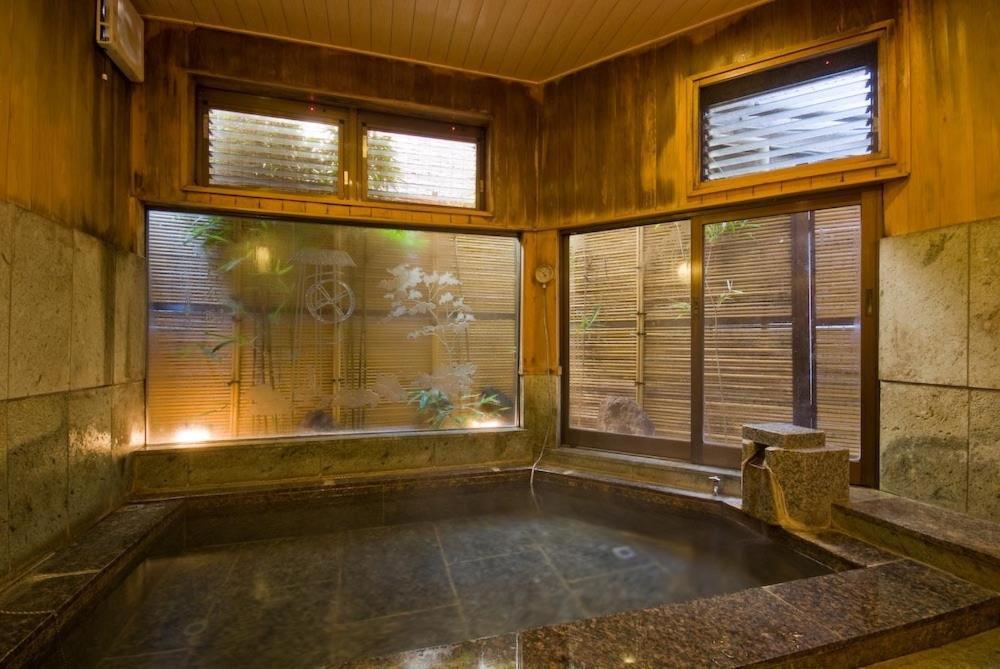 Yugawara Onsen Ryokan Uohan מראה חיצוני תמונה